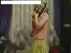 この男はお尻に大きなお尻を入れて 女 同士 の エロ 動画