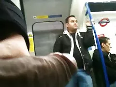 私はキャスティングに来て、熱狂的な男にすべての私の才能を示しました 女性 向け エッチ な 無料 動画