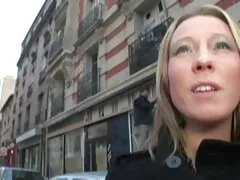 二つの乳首は最初の舌を作ります 無料 女性 h 動画