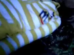 かなりブルネットfucksとfucksの穴 女の子 の 為 の 無料 エロ 動画